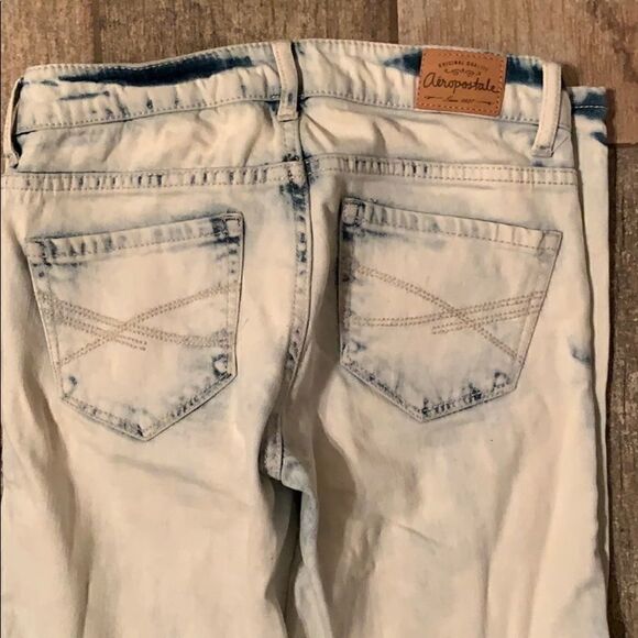 Aeropostale stone wash jeans juniors - Picture 3 of 3